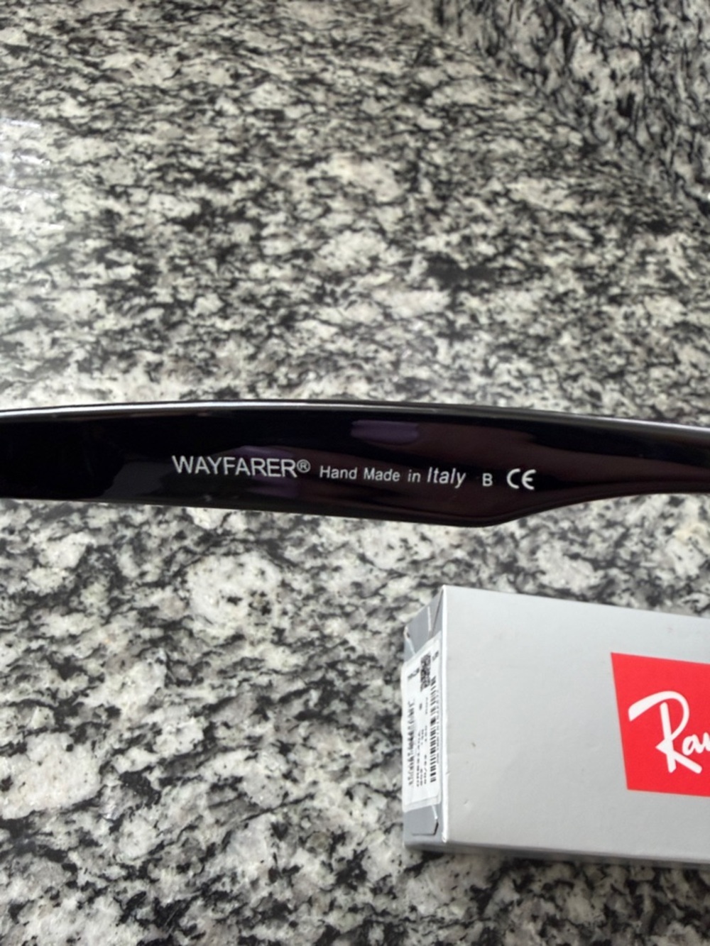 Ray-Ban Black Sunglasses with silver mirrored  lenses Wayferer - Picture 5 of 10